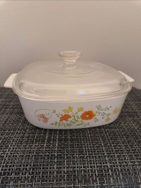 Vintage CorningWare Wildflower Casserole Dish